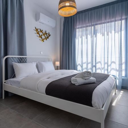 Odyssey - Captivating 2-Bedroom Retreat In Larnaca Exterior foto