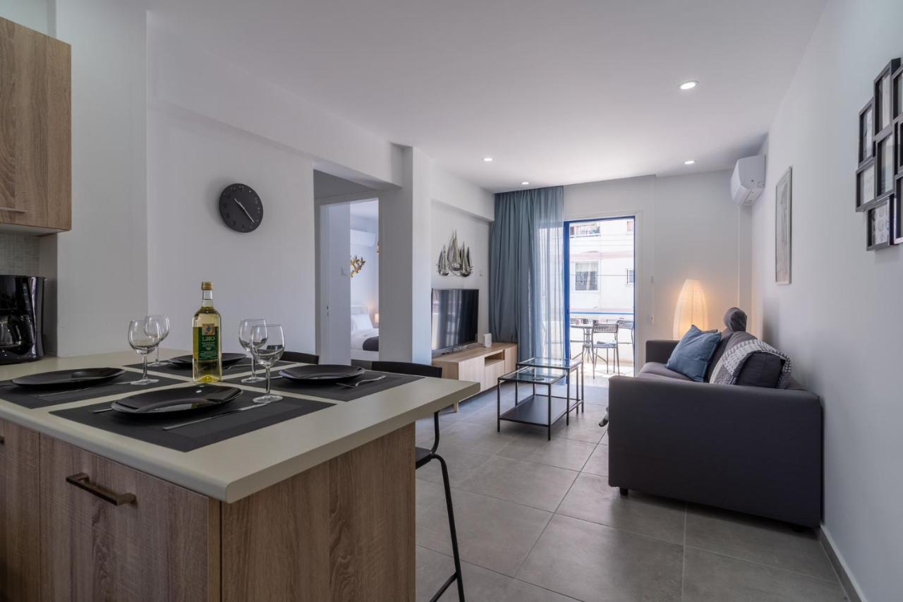 Odyssey - Captivating 2-Bedroom Retreat In Larnaca Exterior foto